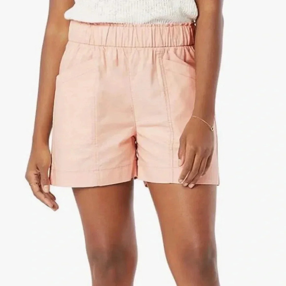 Signature by Levi Strauss & Co Pull-On A-Line Shorts Size Medium Light Pink - Picture 1 of 10